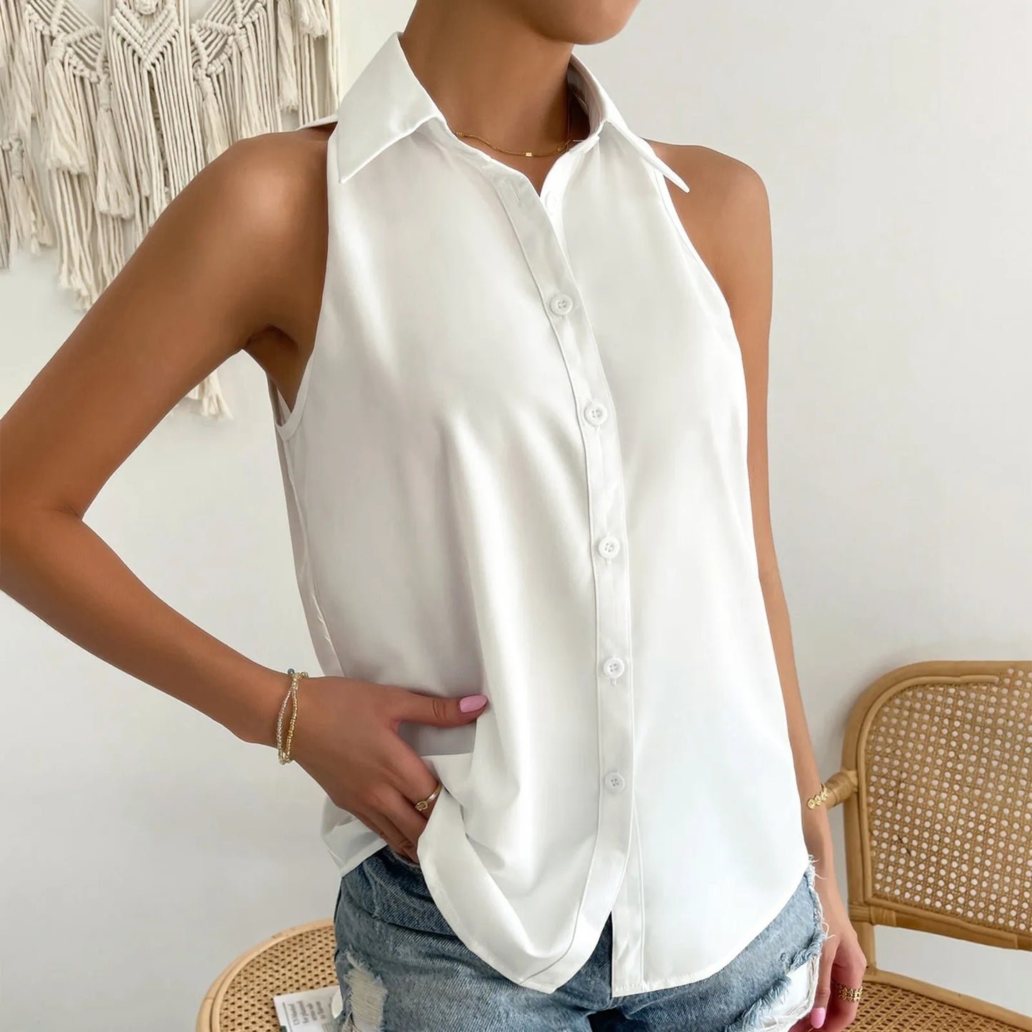 Classic Cool Sleeveless Top for Women